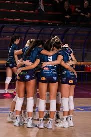 记者：卡马文加腿筋疼痛，可能缺席法国与乌克兰的比赛