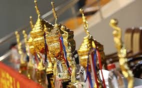 2025 世界大赛回顾：道奇队在第七战客场击败蓝鸟，山本由伸贡献 7 局精彩投球